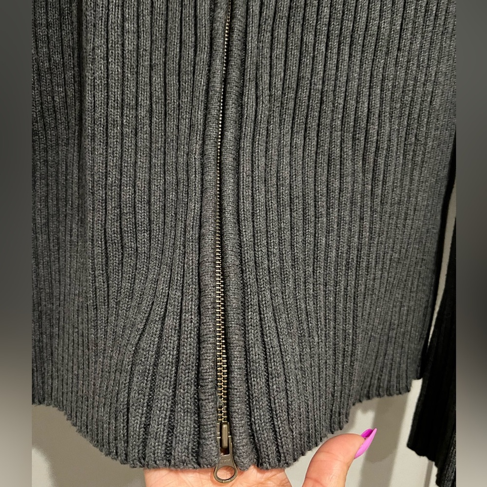 Charcoal Ribbed Sweater - Picture 3 of 7